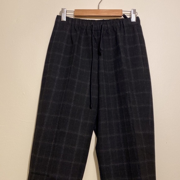 Aritzia The Group by Babaton Jimmy Pants. Size Xs. Very good condition - Picture 7 of 15